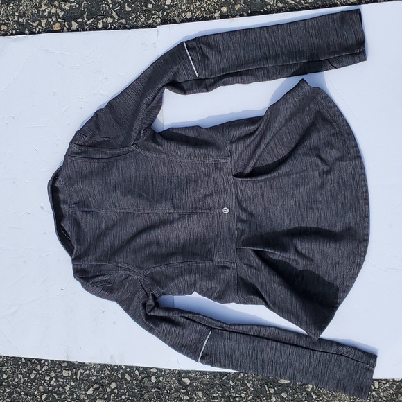 Lululemon Ride On Blazer Size 4 - Picture 9 of 16